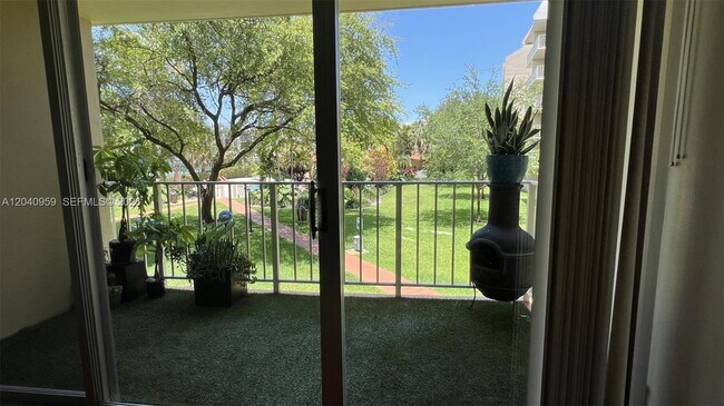 Photo - 13120 SW 92nd Ave Unit B-209