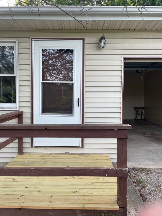 Puerta principal - 5459 Hebbardsville Rd Unidad 1