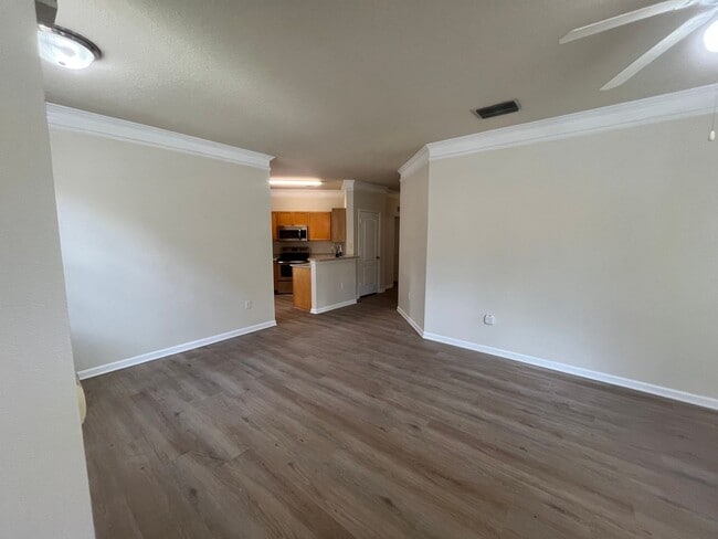 Photo - 8819 Villa View Cir Unit 107