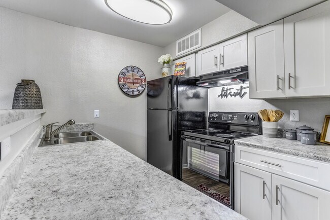 Photo - Hackberry Ranch