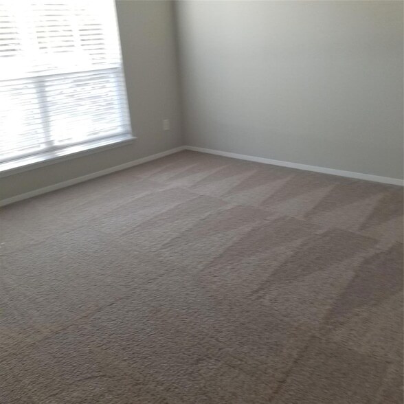 6604 Alta Vista Dr