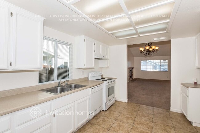 Photo - 7419 Skander Way