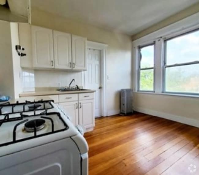 Building Photo - 269 Harvard St Unit 43 Rental