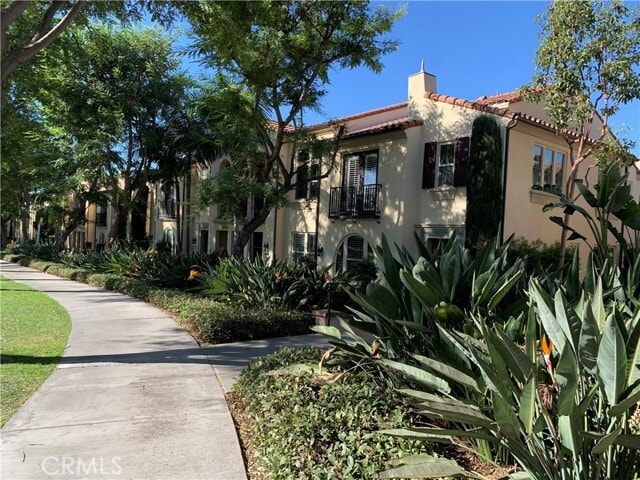 Photo - 79 City Stroll