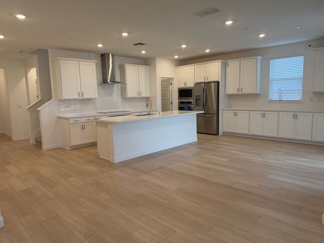 Photo - Beautiful Sacramento 5 Bedroom 3 Bathroom 3000 Sqft. Home for Rent