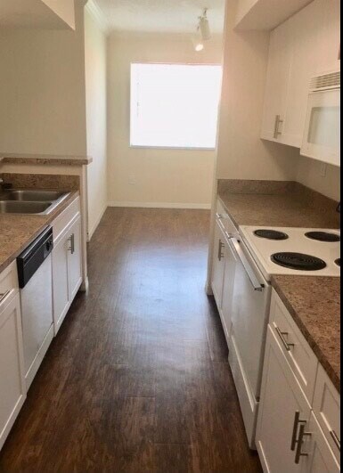Photo - 140 SW 117th Ave Unit 201