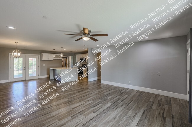 Photo - 8120 E Amelia Ave