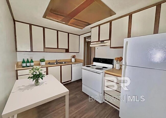 Photo - 1101 W Laurel Ave