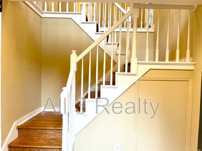 Photo - 4059 Charleston Ct SE