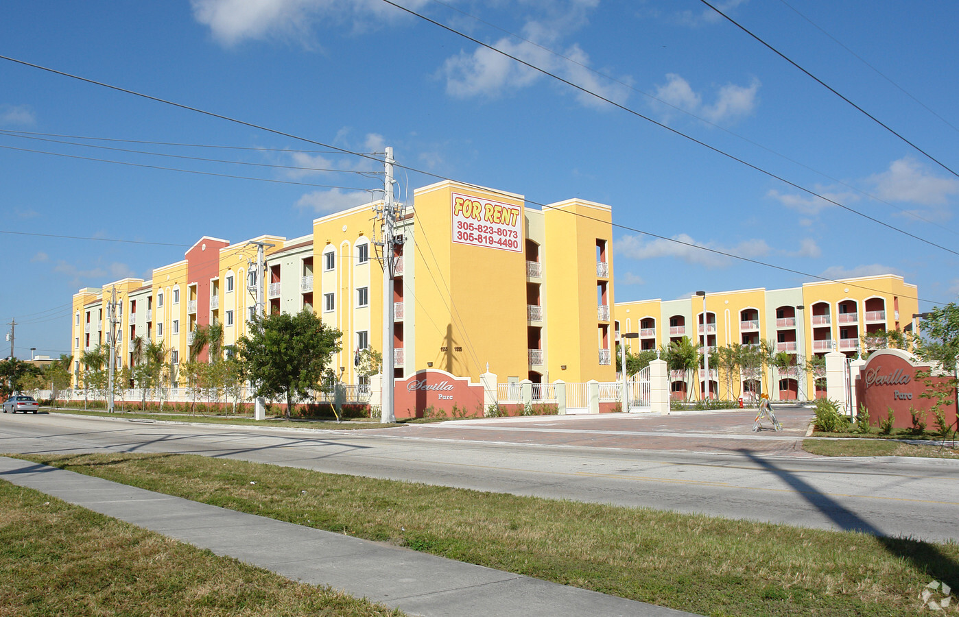 Building Photo - Sevilla Parc Apartments