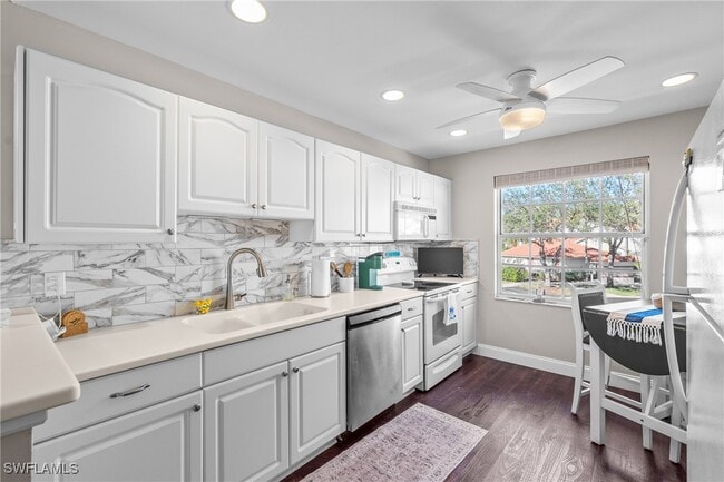 Photo - 541 Windsor Sq