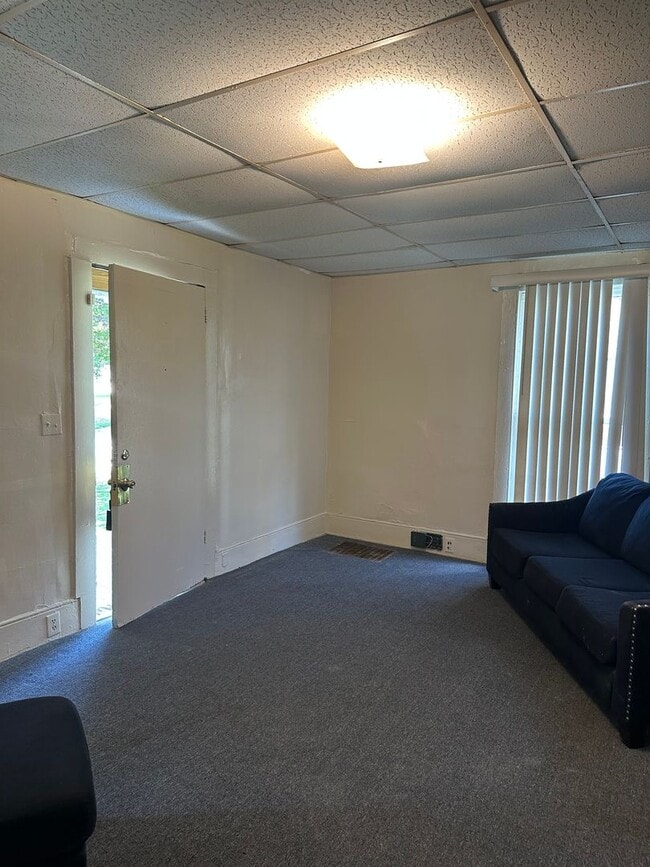Photo - 407 E St John St Unit #2