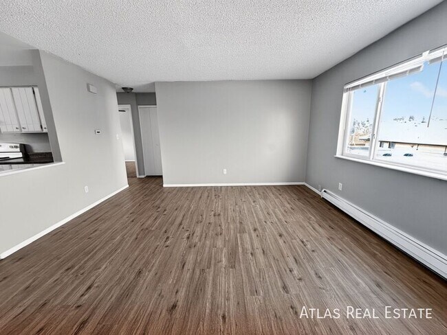 Photo - 2116 Friendship Pl Unit 2