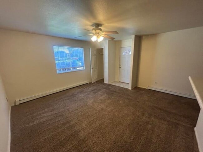 Photo - Spacious 3 Bed, 2 Bath!!!
