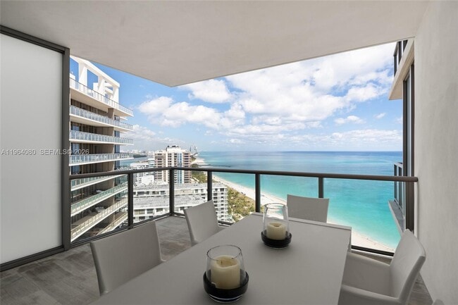 Building Photo - 9703 Collins Ave Unit 2515