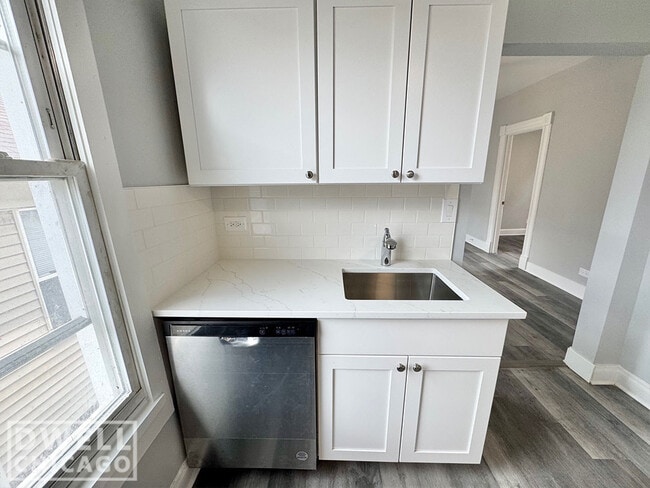 Photo - 1546 W Walton St Unit 2R