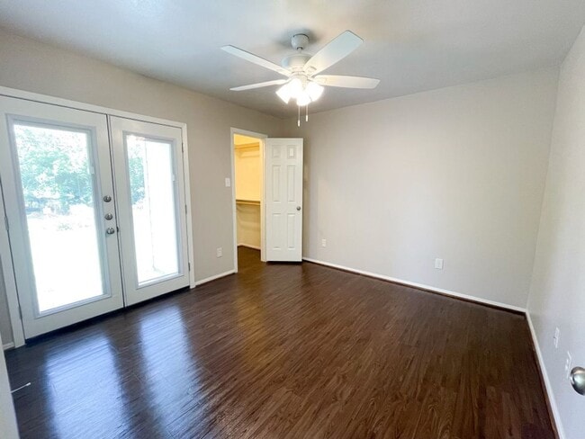 Photo - Charming 2-Bedroom Duplex with Modern Upgrades in Pecan Ridge! Unidad A