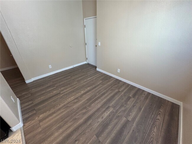 Photo - 1611 Lefty Garcia Way