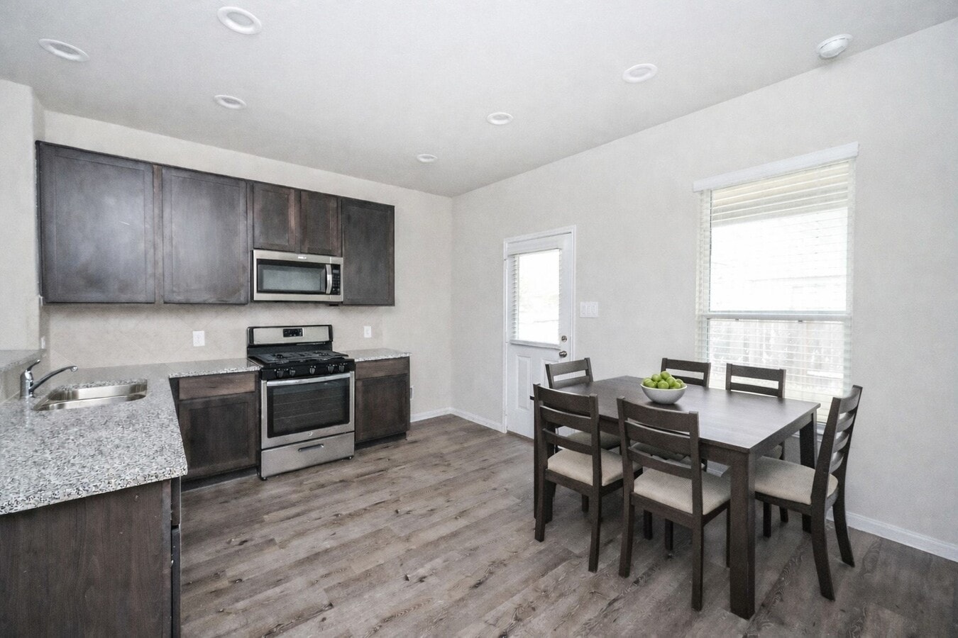 Photo - 2710 Hoffman Ln