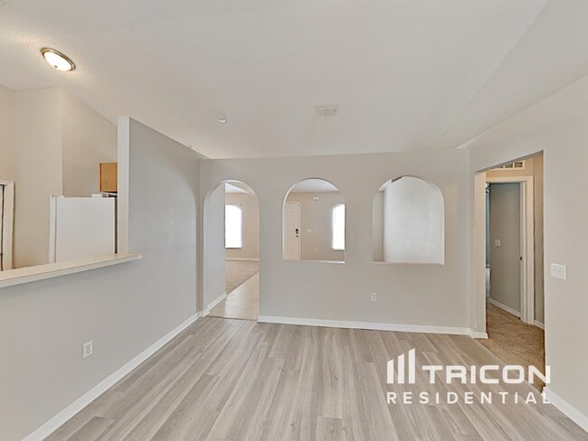 Photo - 4552 Gondolier Rd