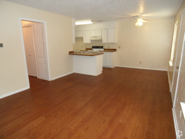 Building Photo - 3206 Matthews Dr Unit 3206 Rental