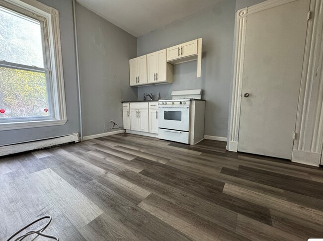 Building Photo - 152 Union St Unit 1R Rental