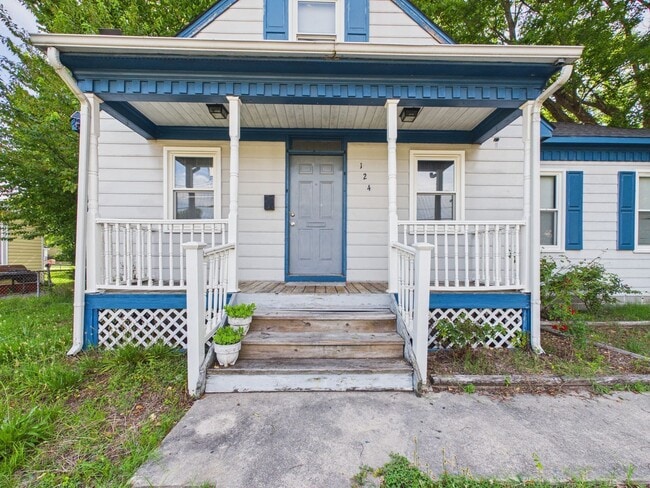 Photo - 124 Henrico St