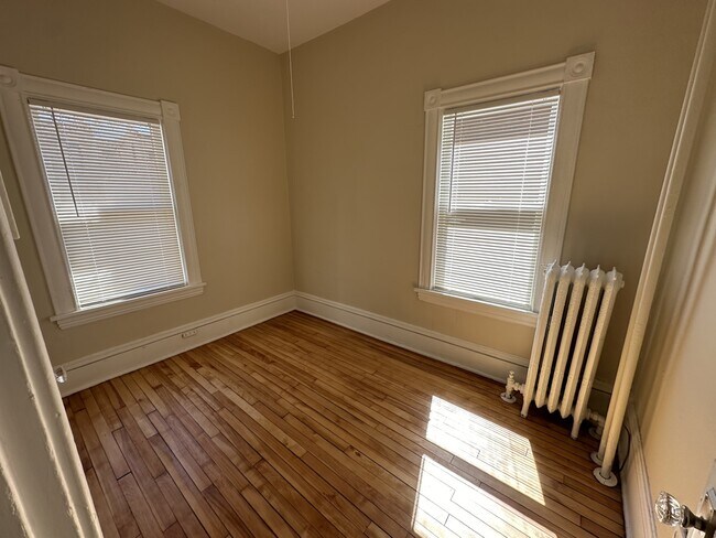 Photo - 2509 Aldrich Ave S