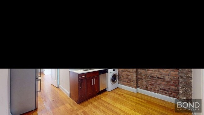 Photo - 610 E 9th St Apartment Unit 7