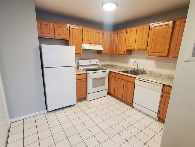 Photo - 4 Oakcrest Rd Apartamento Unidad 33