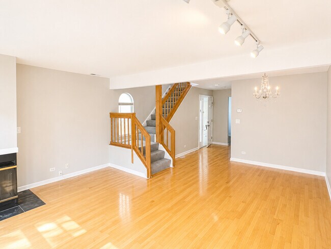 Photo - 1170 S Plymouth Ct