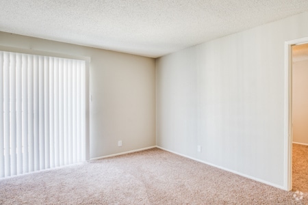 1BR,1BA - 644SF