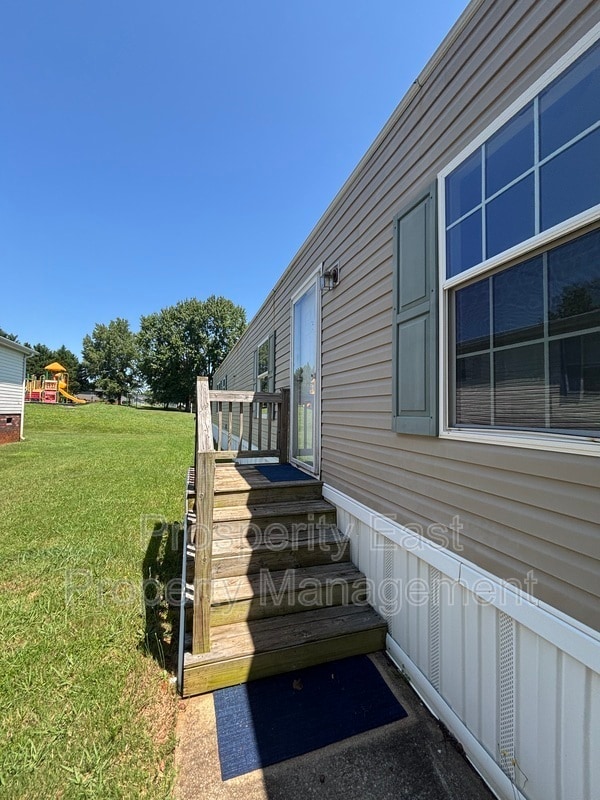 Photo - 10111 Piney Creek Ct House