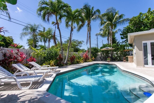 Photo - 1120 N 13th Ave