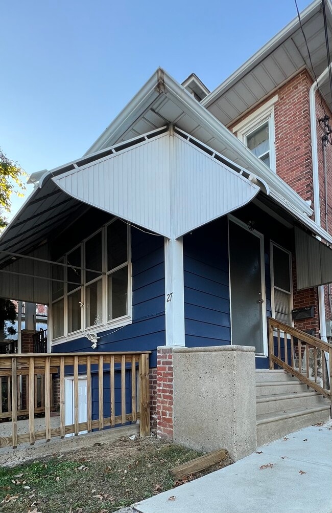 Building Photo - 27 Harrison Ave Unit 1