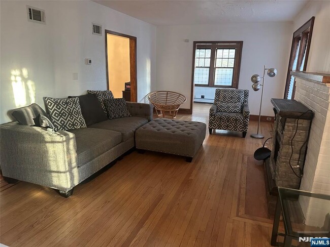 Photo - 325 Bogert Ave