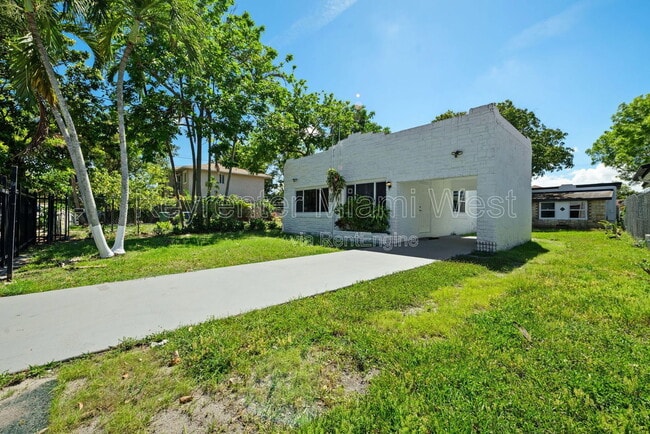 Photo - 7772 NW 9th Ave