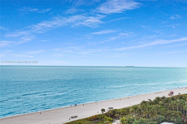 Building Photo - 5101 Collins Ave Unit 14T Rental