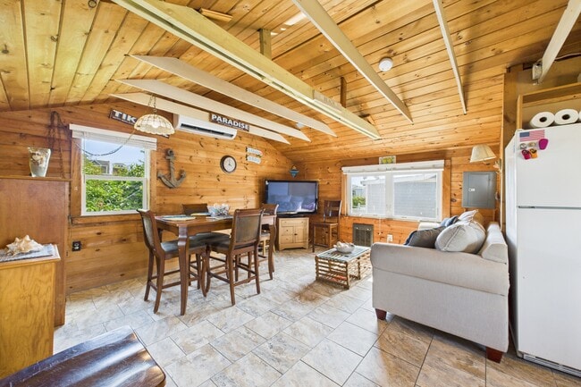 Photo - 271 Great Island Rd