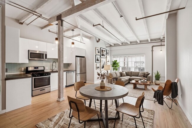Building Photo - Stunning West Oakland Live Work Loft w/ Ground Floor Studio