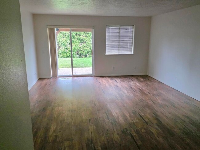 Photo - 1610 SE Cortland Ave Unit 1610