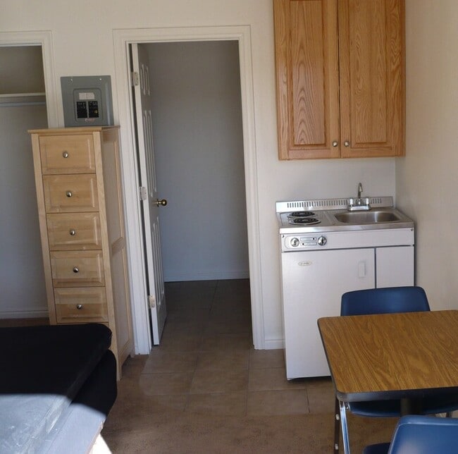 Building Photo - 1675 S State St Rental
