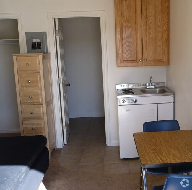 Building Photo - 1675 S State St Rental
