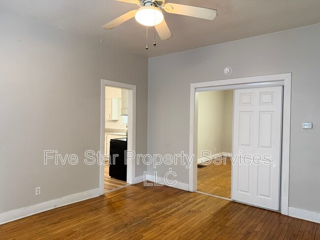 Photo - 109 S Walnut St