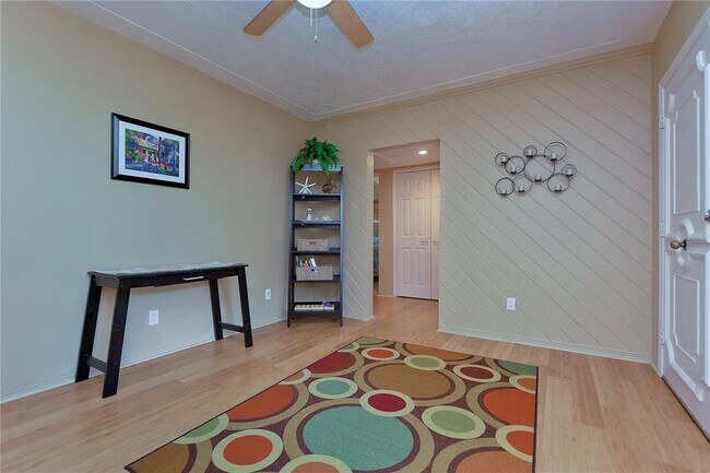 Photo - 5850 24th Ave S