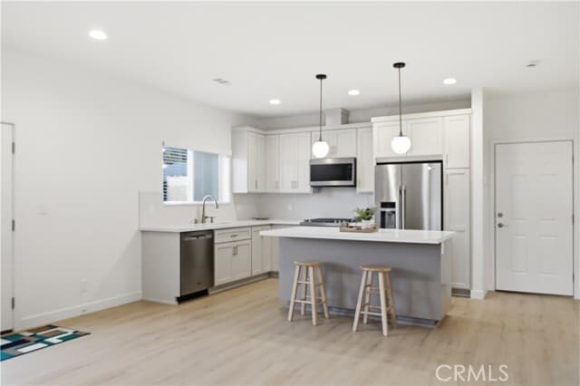 Photo - 215 E 2nd St