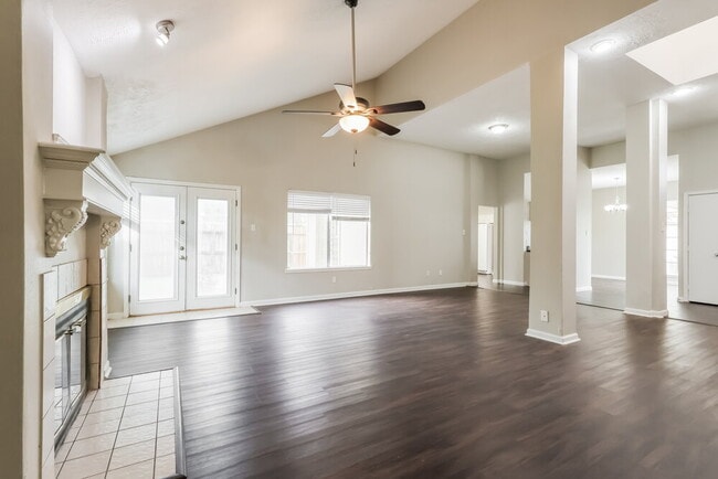 Photo - 3635 Lost Oak Dr