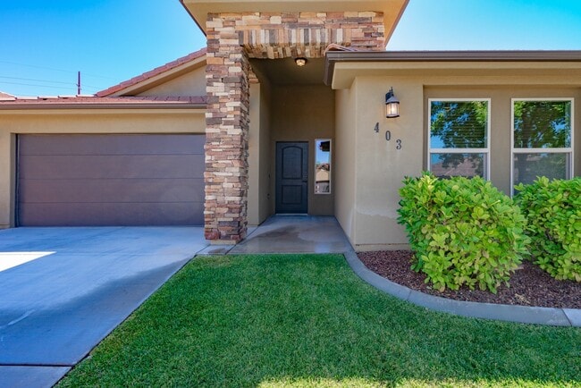 Photo - 2031 East Colorado Drive