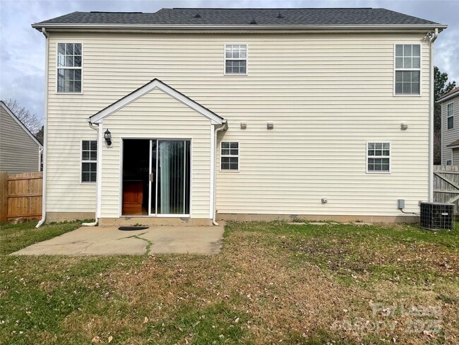 Photo - 3823 Thomas Ridge Dr