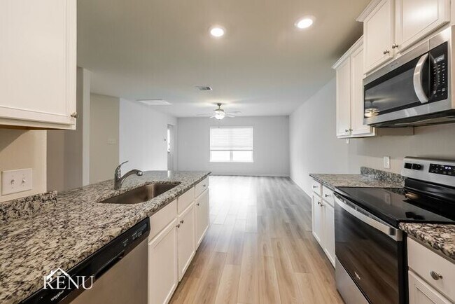 25353 Cypress Bend Dr